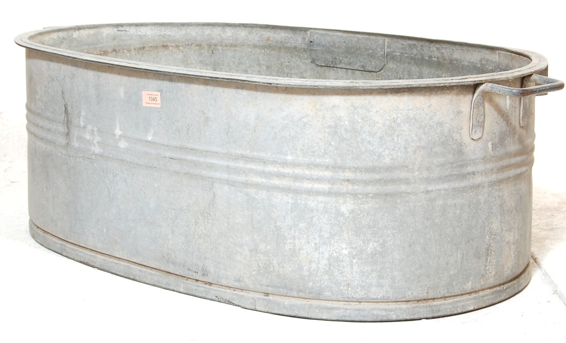 RETRO 20TH CENTURY RECLAMATION GALVANISED BATH OF AN OVAL FORM