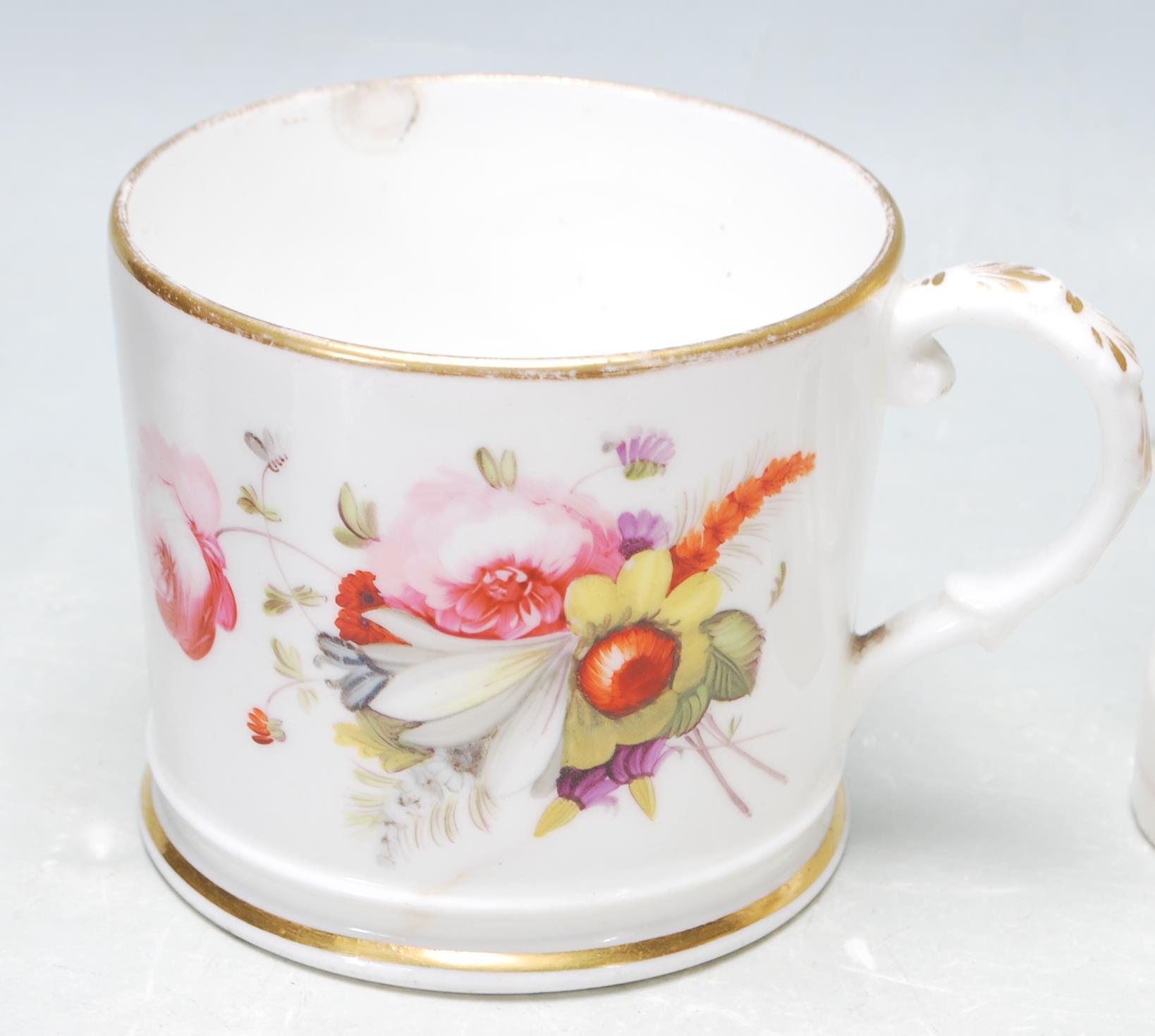 A COLLECTION OF ANTIQUE 19TH CENTURY VICTORIAN AND LATER PORCELAIN - Image 4 of 9