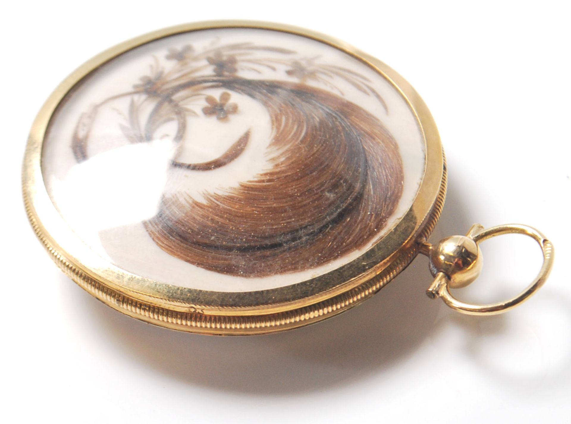 A GEORGIAN GOLD AND HAIR MOURNING LOCKET DATED 1827 - Bild 6 aus 7