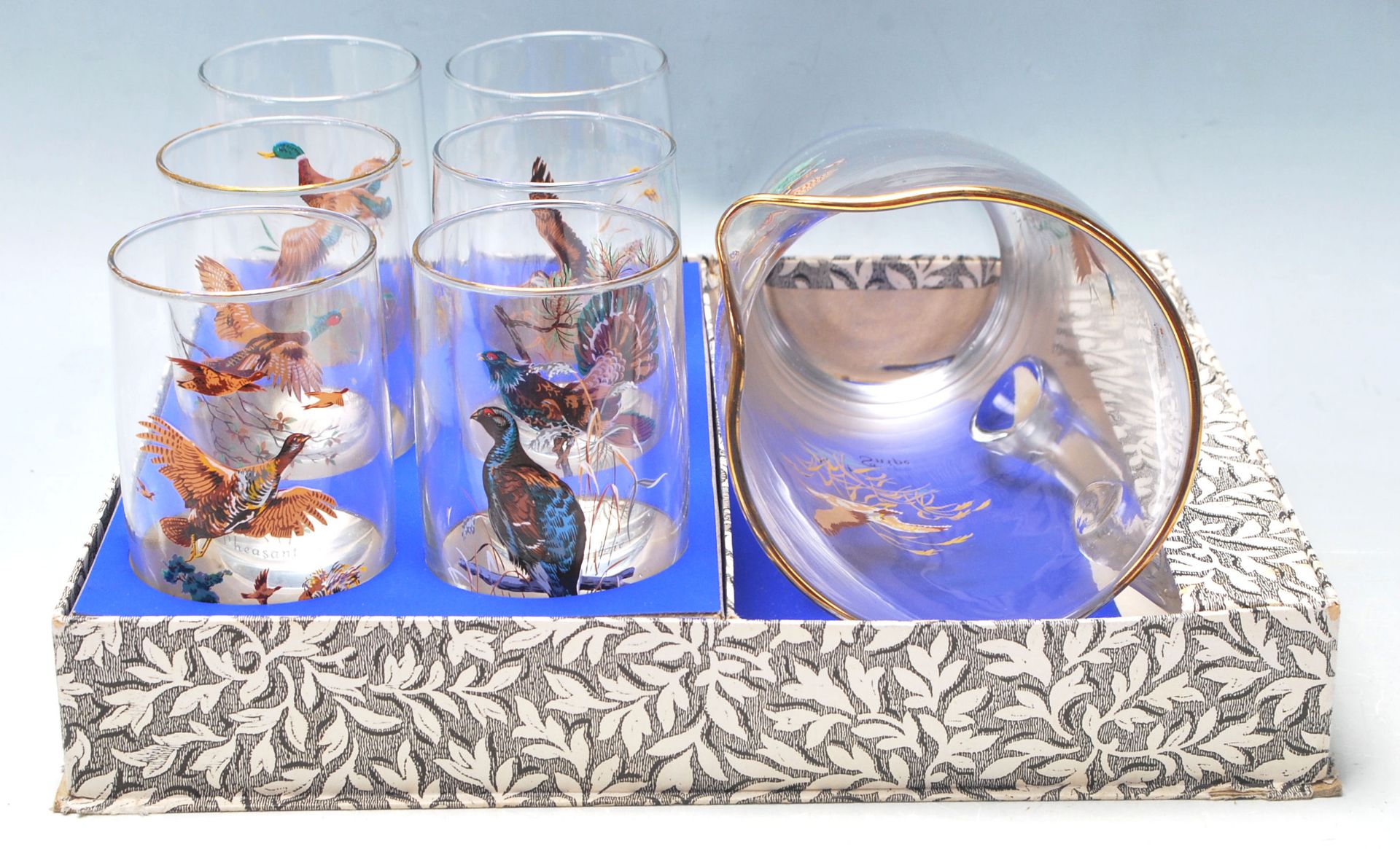 MID CENTURY HAND PAINTED HUNTING INTEREST LEMONADE SET - Bild 7 aus 8