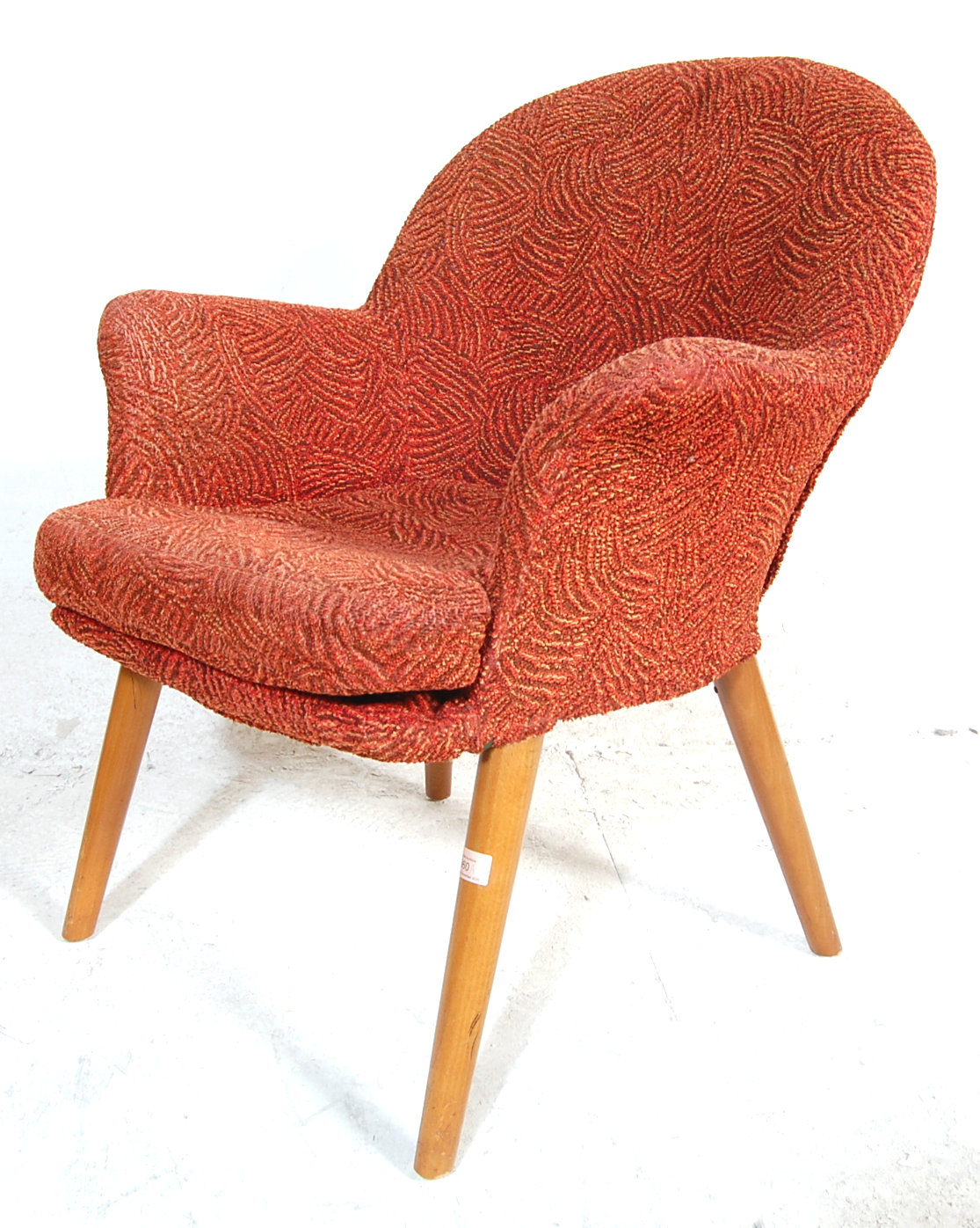 VINTAGE 20TH CENTURY TUB CHAIR WITH RED UPHOLSTERY AND TURNED SUPPORTS - Image 4 of 4