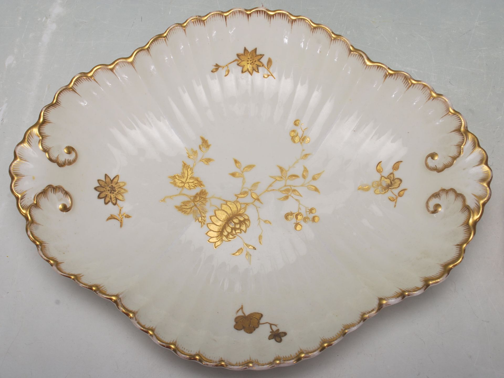 1889 VICTORIAN DERBY PORCELAIN GILDED DISH - Bild 3 aus 6