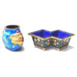 TWO VINTAGE 20TH CENTURY CHINESE CLOISONNÉ ENAMELLED DESK TOP ITEMS