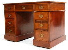 VICTORIAN 19TH CENTURY MAHOGANY TWIN PEDESTAL DESK