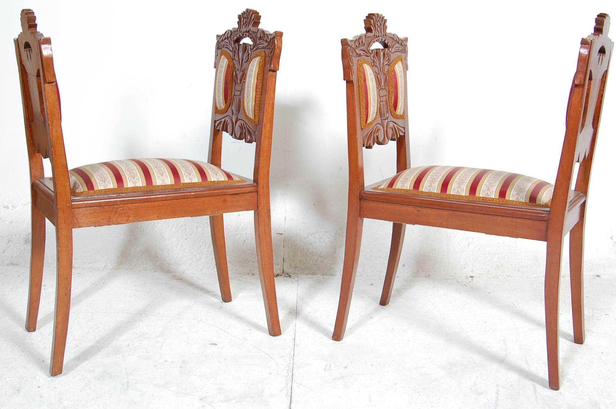 20TH CENTURY CARVED MAHOGANY REGENCY WINDOW SEATS