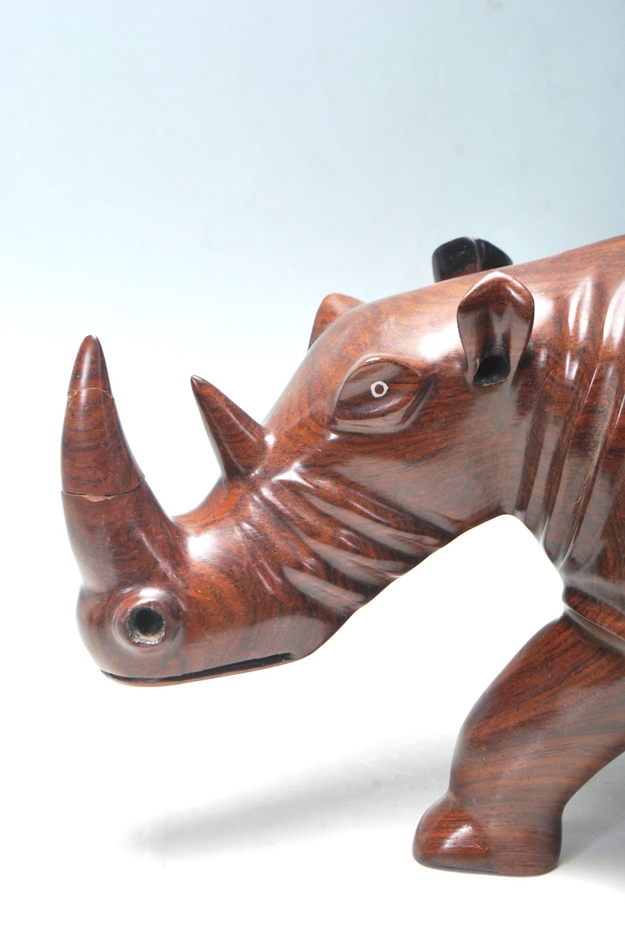 LARGE AND IMPRESSIVE HAND CARVED ROSEWOOD RHINO - Bild 9 aus 13