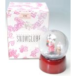 WARNER BROS - LOONEY TUNES SNOW GLOBE OF MA CHERIE