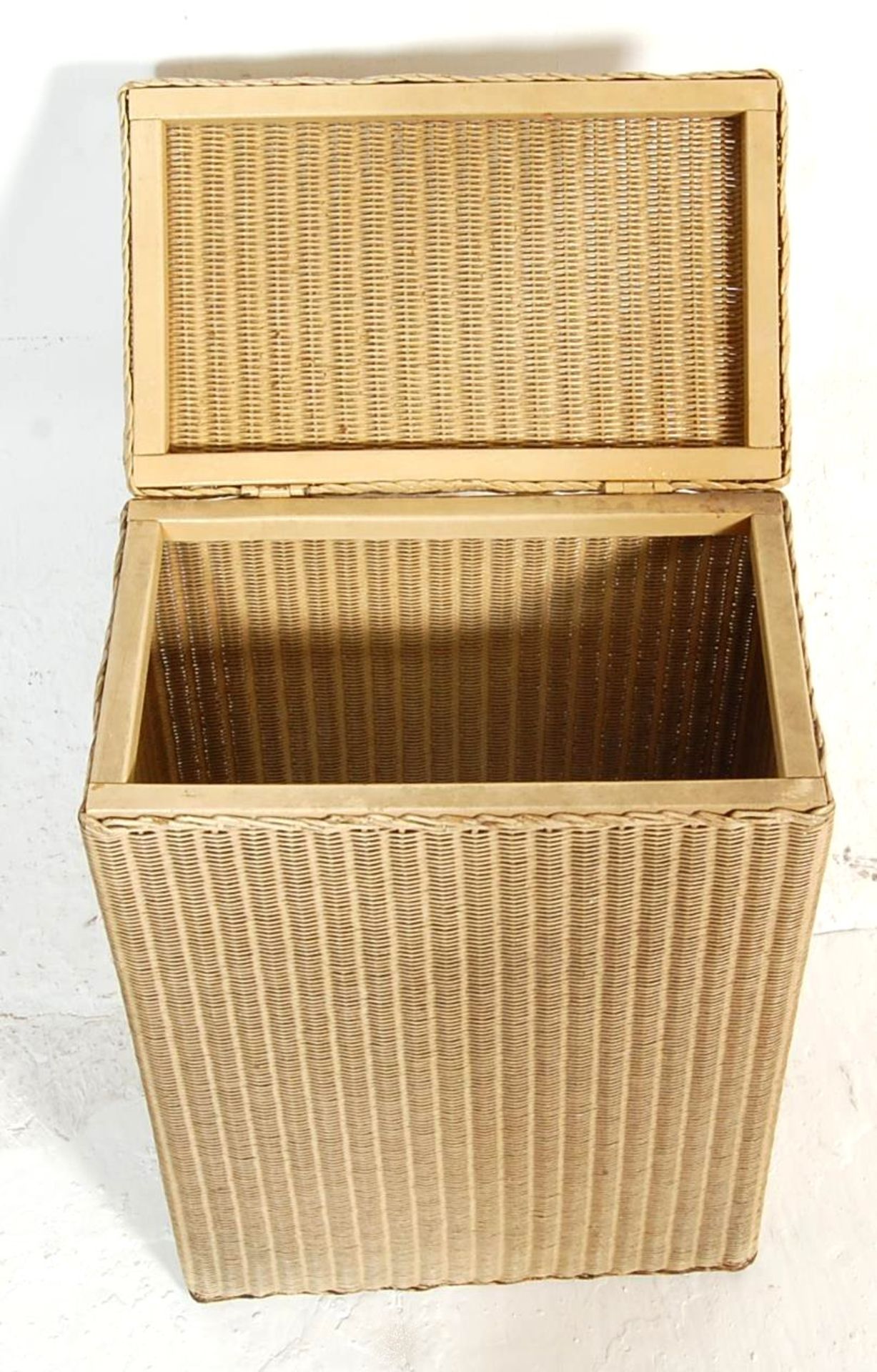 MID CENTURY LLOYD LOOM OTTOMAN AND LAUNDRY BASKET - Image 12 of 14