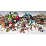 COLLECTION OF RETRO AND 20TH CENTURY COSTUME JEWELLERY