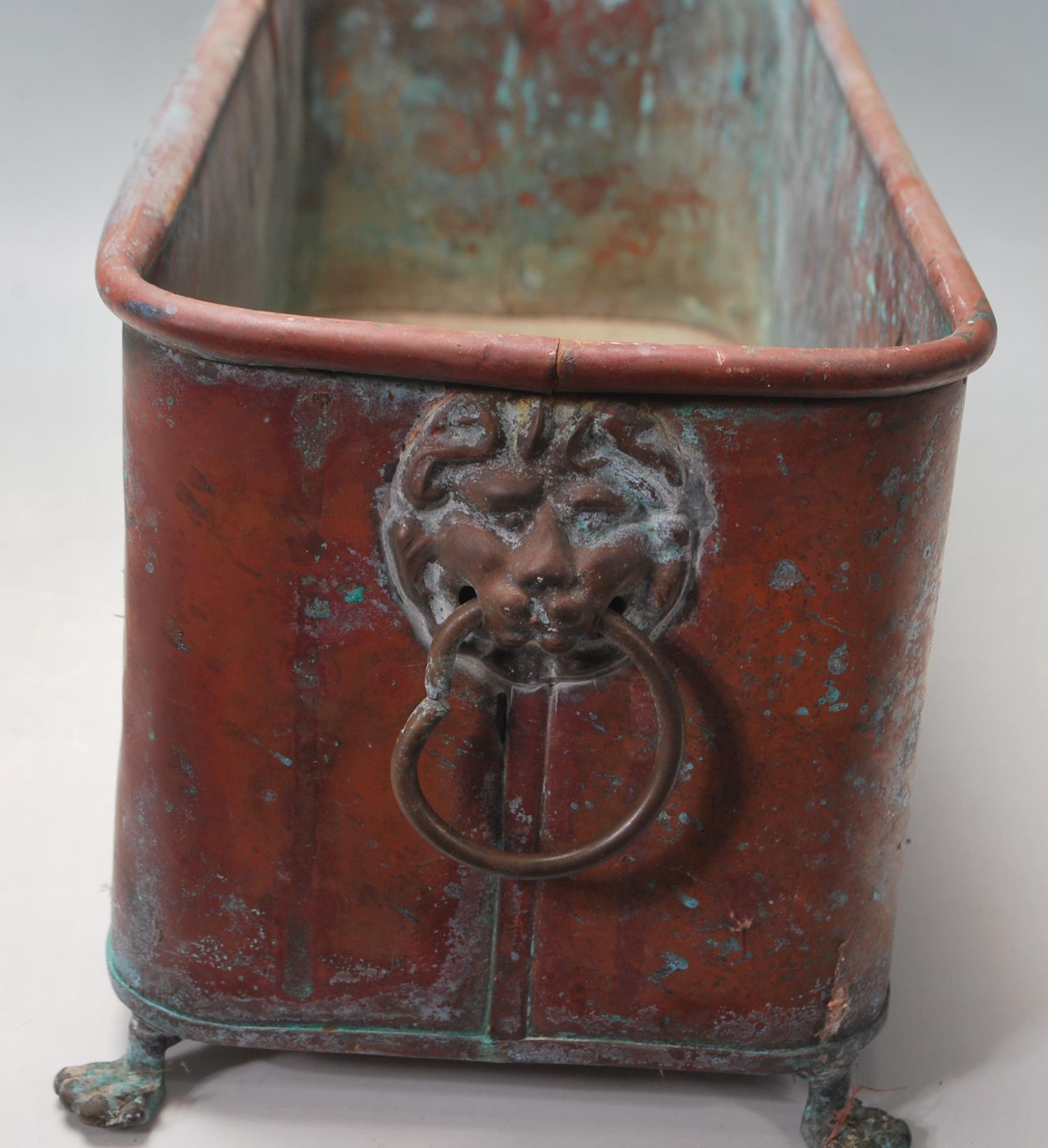 ANTIQUE COOPER PLANTER TROUGH WITH LION HANDLES AND CLAW FEET - Image 6 of 6