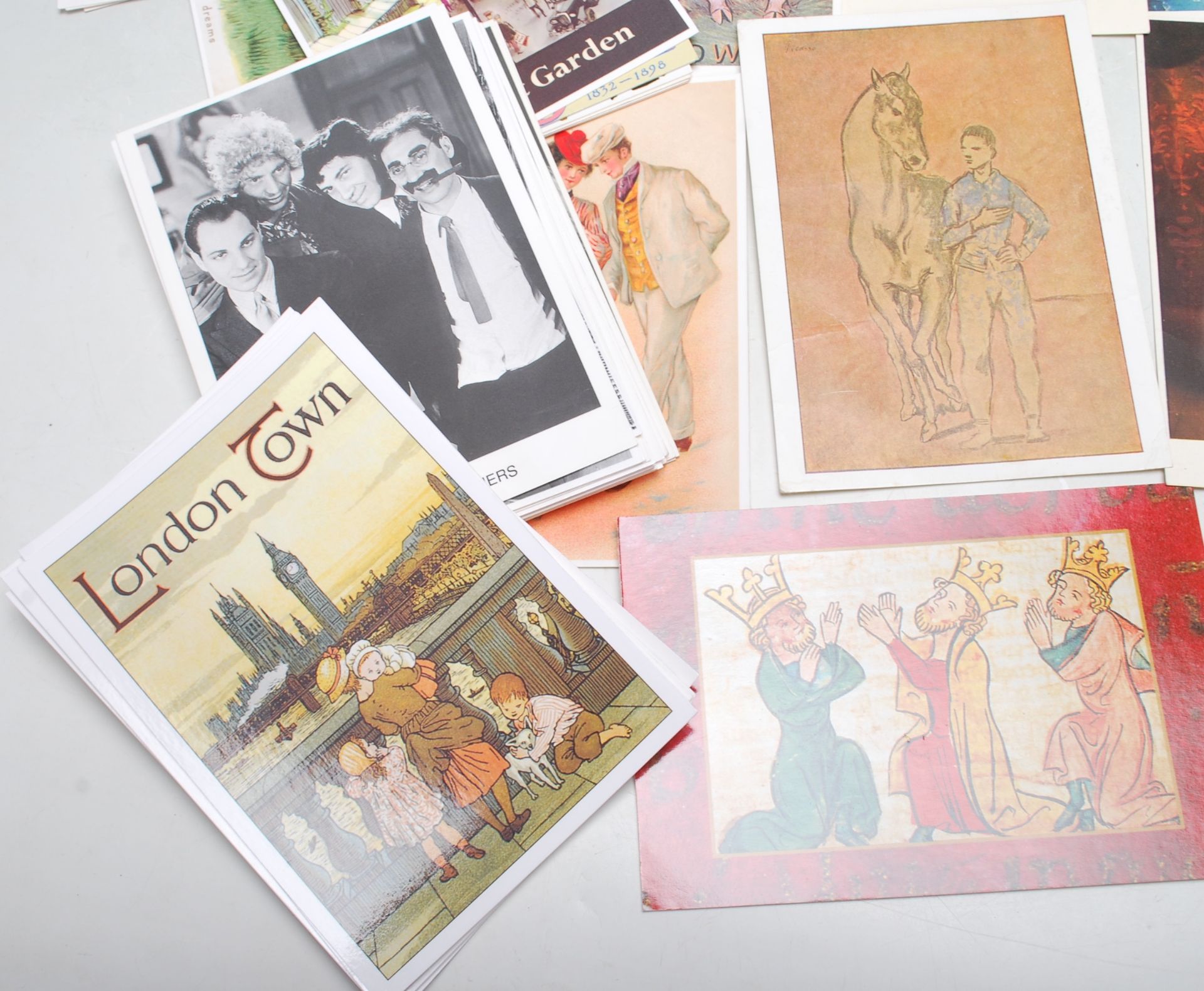 LARGE COLLECTION OF WORLDWIDE POSTCARDS - 3,000+ - Bild 3 aus 7