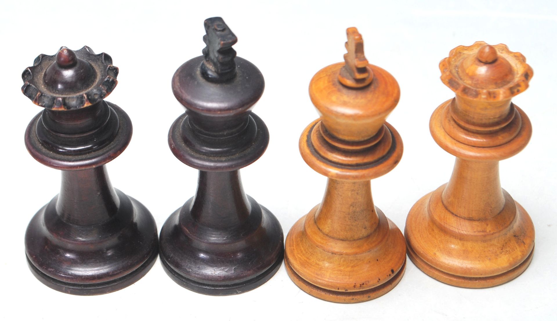 EARLY 20TH CENTURY FRENCH CHESS PIECES - Bild 6 aus 7