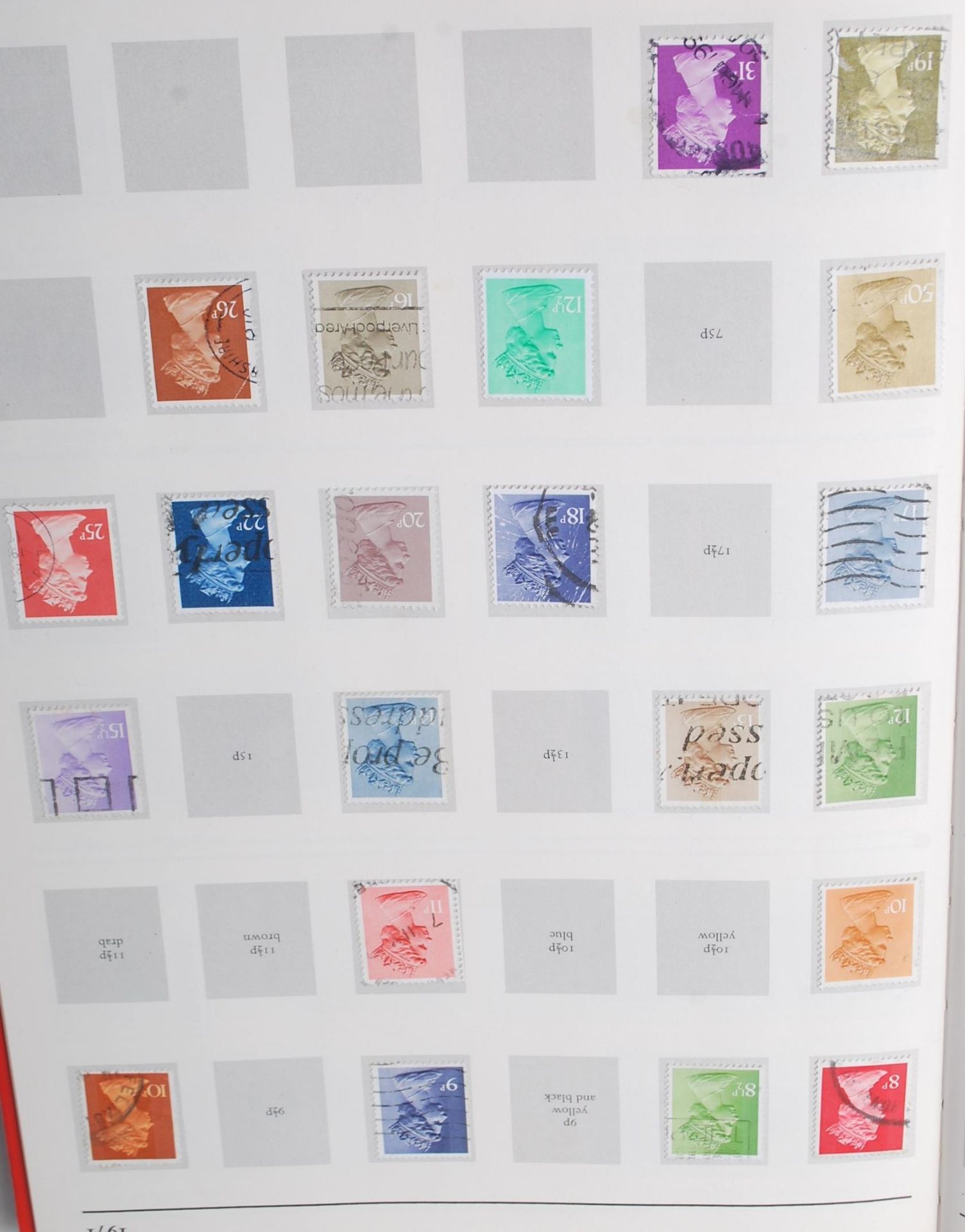 LARGE COLLECTION OF 20TH CENTURY STAMPS - Bild 15 aus 17