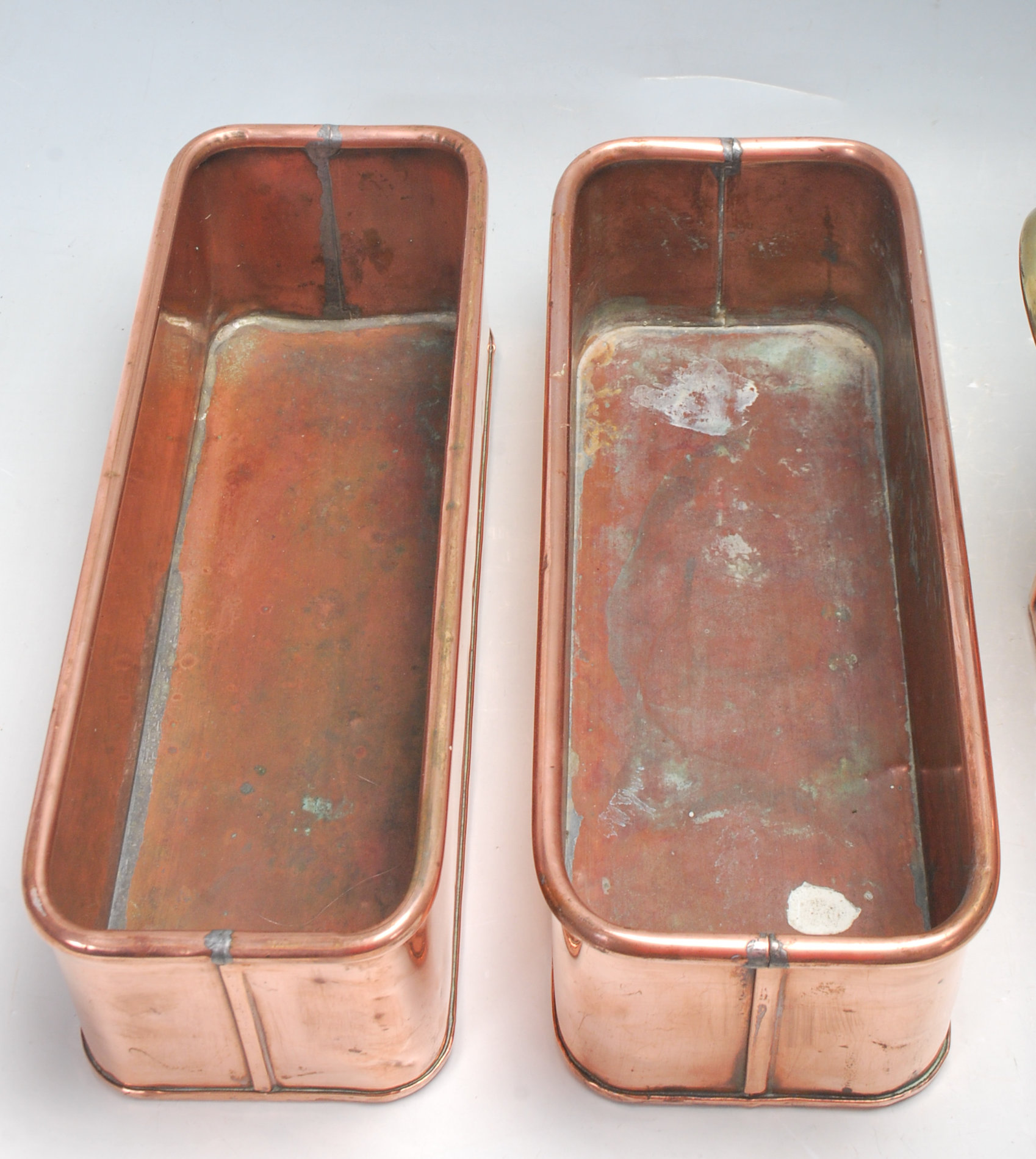 ANTIQUE COPPER PLANTERS AND PANS - Image 5 of 6