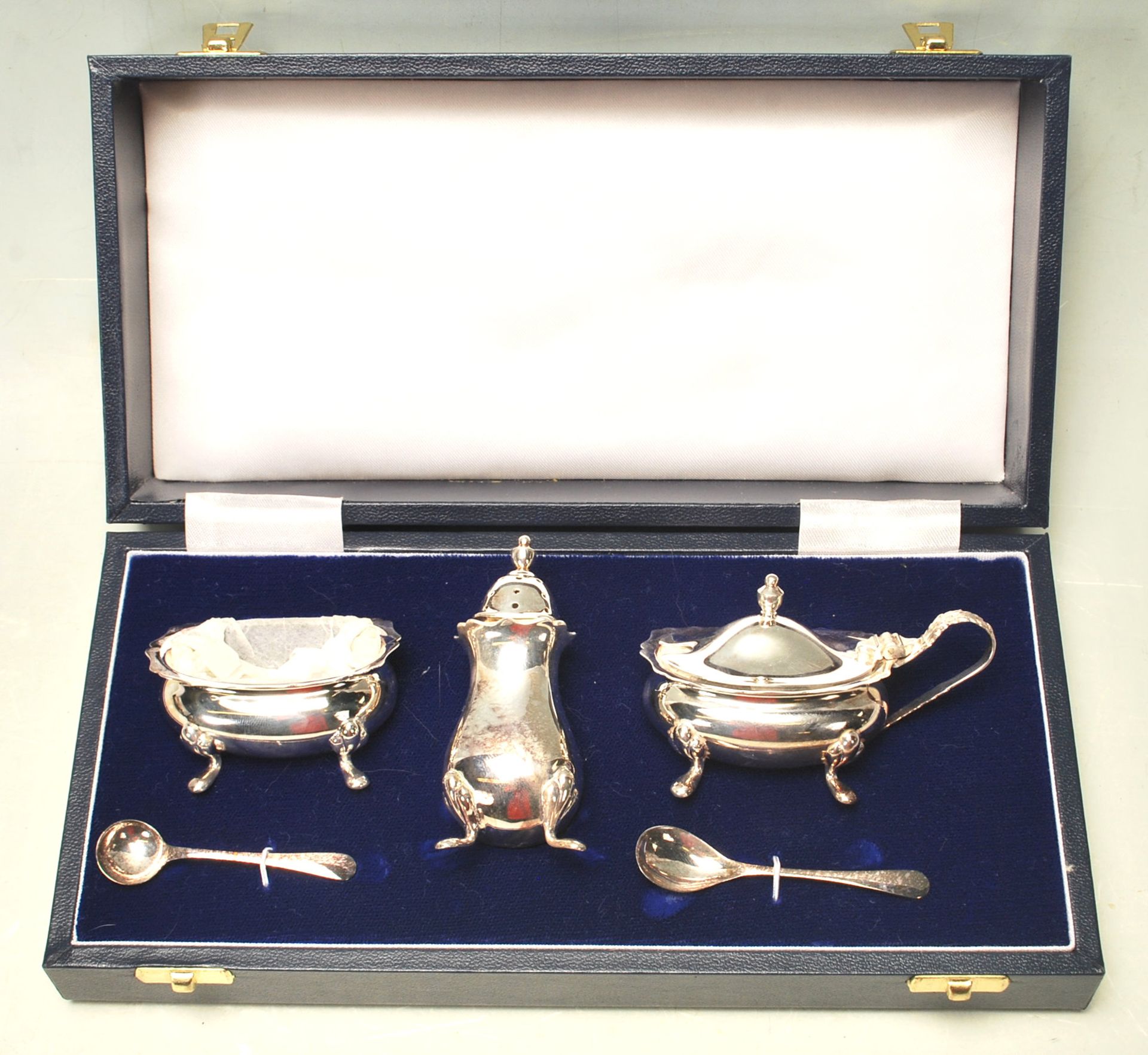 1993 THREE PIECE SILVER CRUET SET BY ALBERT EDWARD JONES