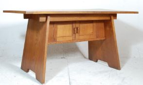 UNUSUAL ARTS AND CRAFTS OAK DINING TABLE