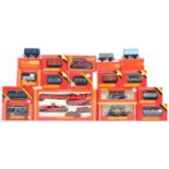 COLLECTION OF X16 VINTAGE HORNBY 00 GAUGE LOCOMOTIVE WAGONS