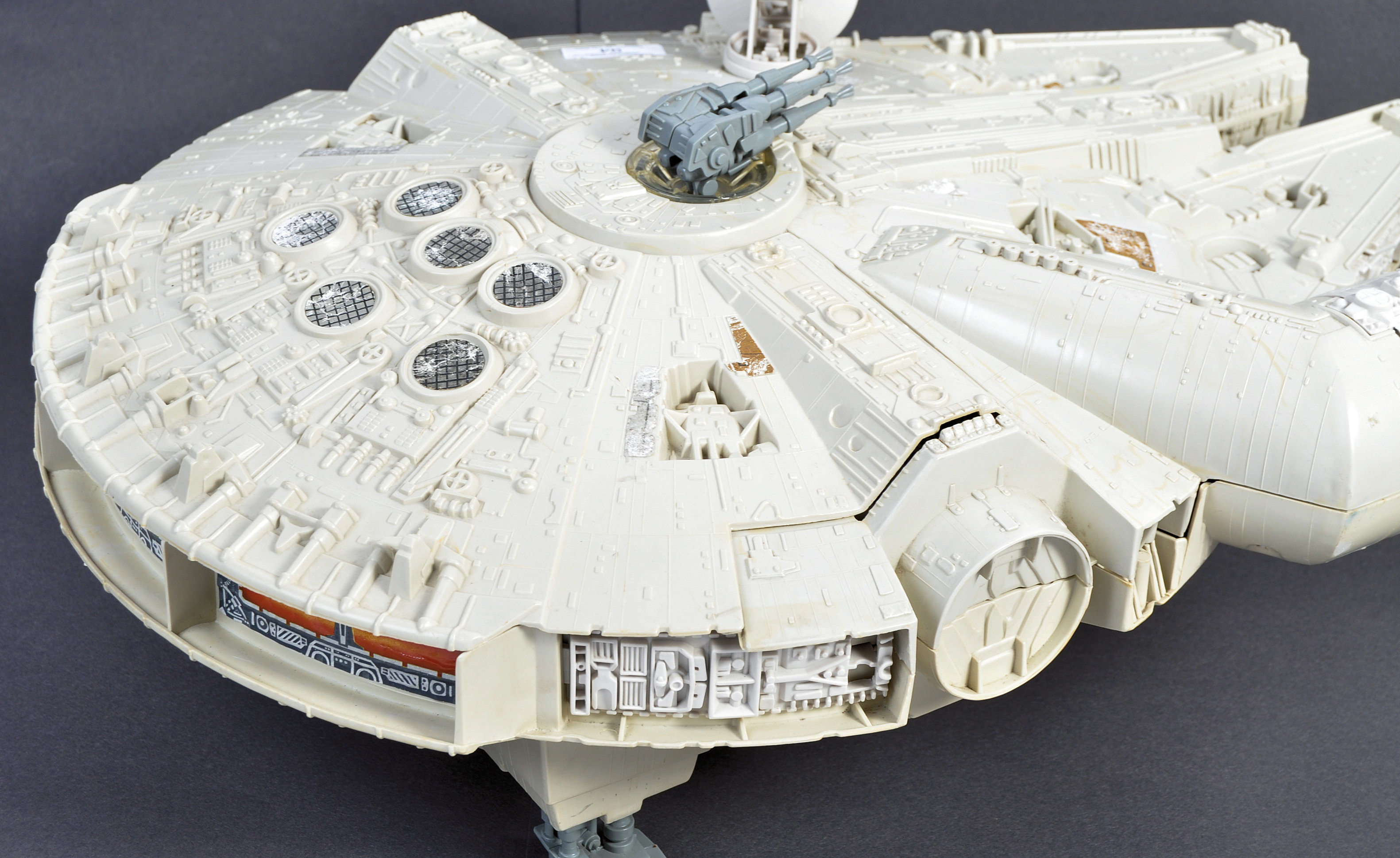 VINTAGE STAR WARS MILLENNIUM FALCON PLAYSET 100% COMPLETE - Image 4 of 8