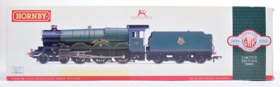 HORNBY 00 GAUGE R2958 CASTLE CLASS LOCOMOTIVE ' GREAT WESTERN '