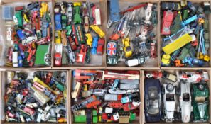 LARGE COLLECTION OF ASSORTED DIECAST MODEL VEHICLE