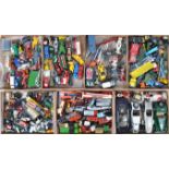 LARGE COLLECTION OF ASSORTED DIECAST MODEL VEHICLE