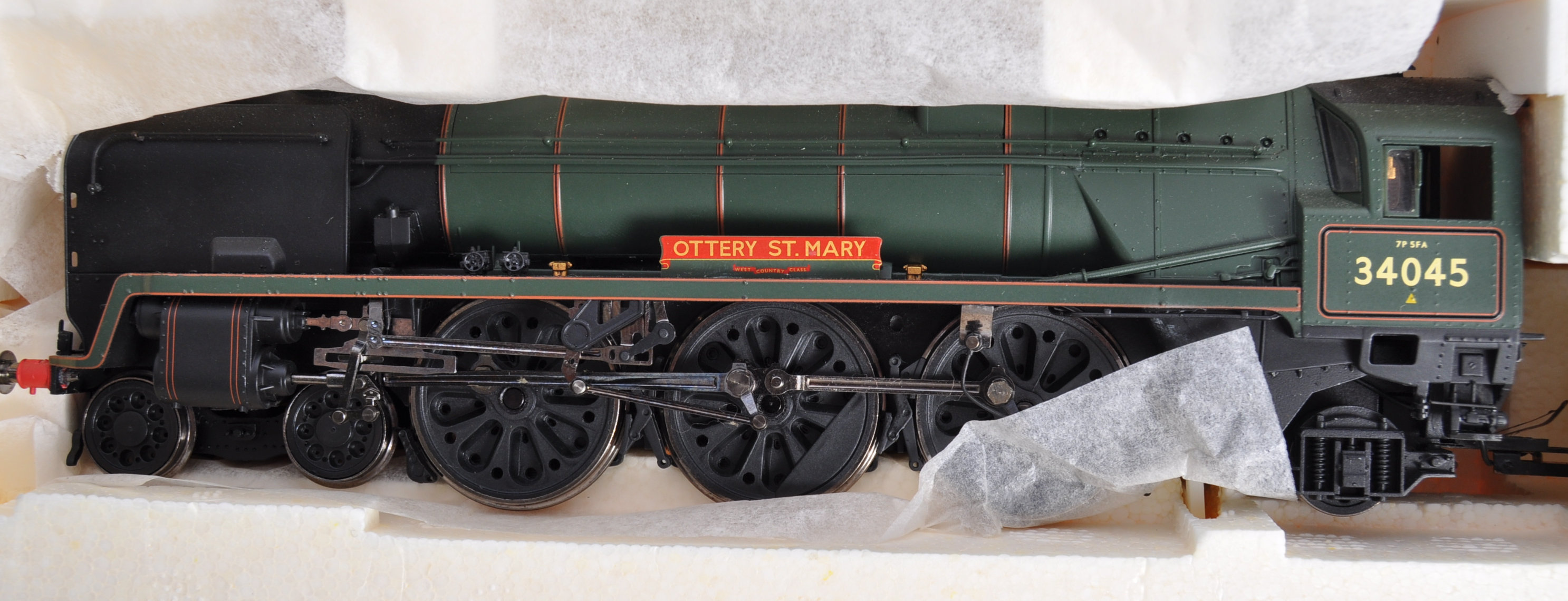 HORNBY 00 GAUGE R2585 ' OTTERY ST MARY ' TRAIN SET LOCOMOTIVE - Image 4 of 5