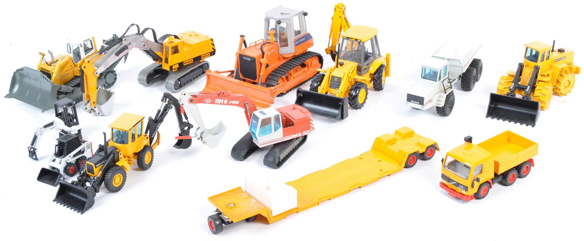 COLLECTION OF 1/50 NZG AND OTHER CONSTRUCTION DIECAST
