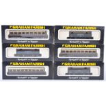 RAKE OF GRAHAM FARISH N GAUGE ROLLING STOCK