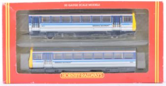 HORNBY RAILWAYS 00 GAUGE R103 CLASS 142 BR RAILBUS SET