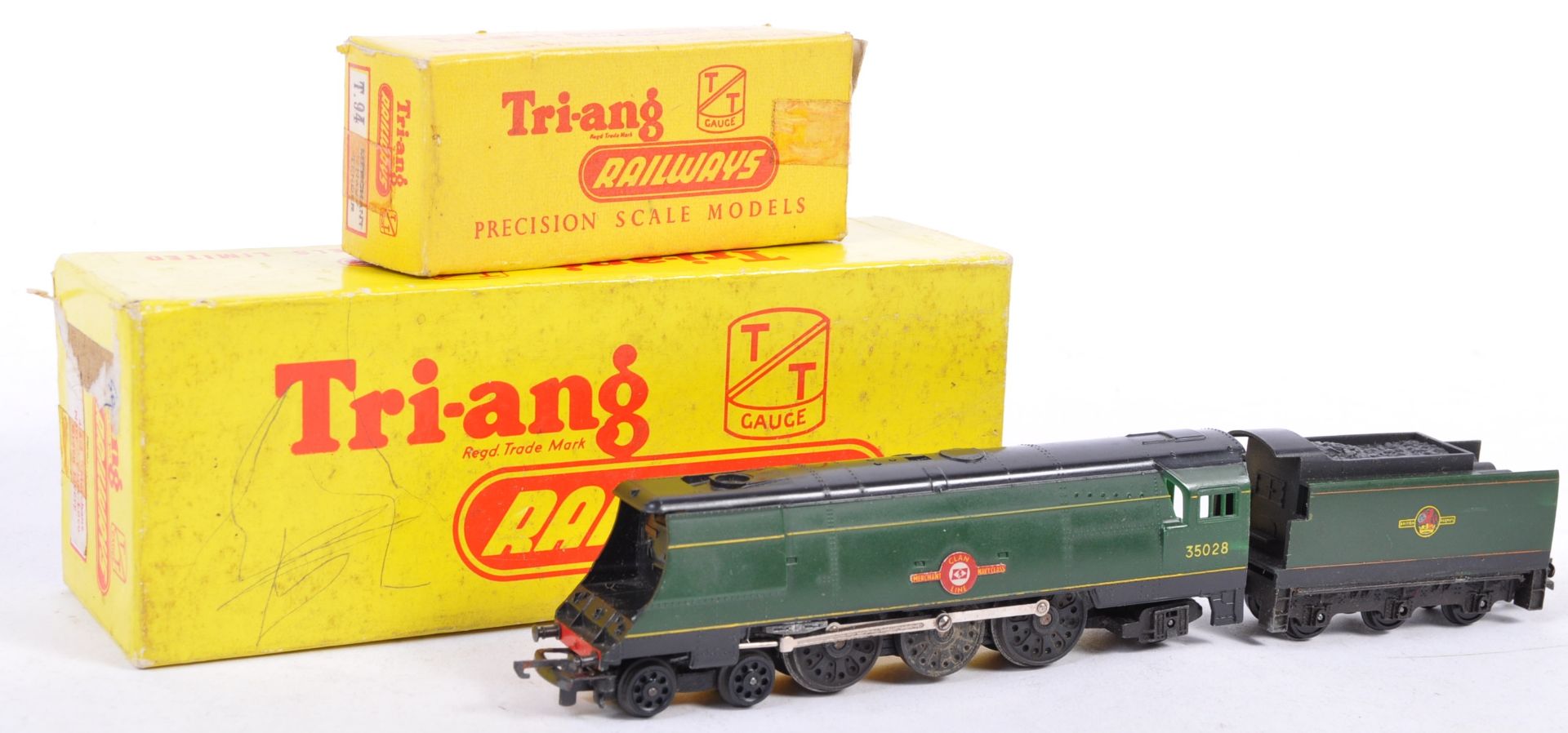 VINTAGE TRIANG RAILWAYS TT GAUGE MERCHANT CLASS LOCOMOTIVE