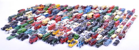 LARGE COLLECTION OF 1/76 SCALE 00 GAUGE DIECAST MO