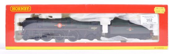 HORNBY 00 GAUGE R2268 MERCHANT NAVY CLASS PORT LINE