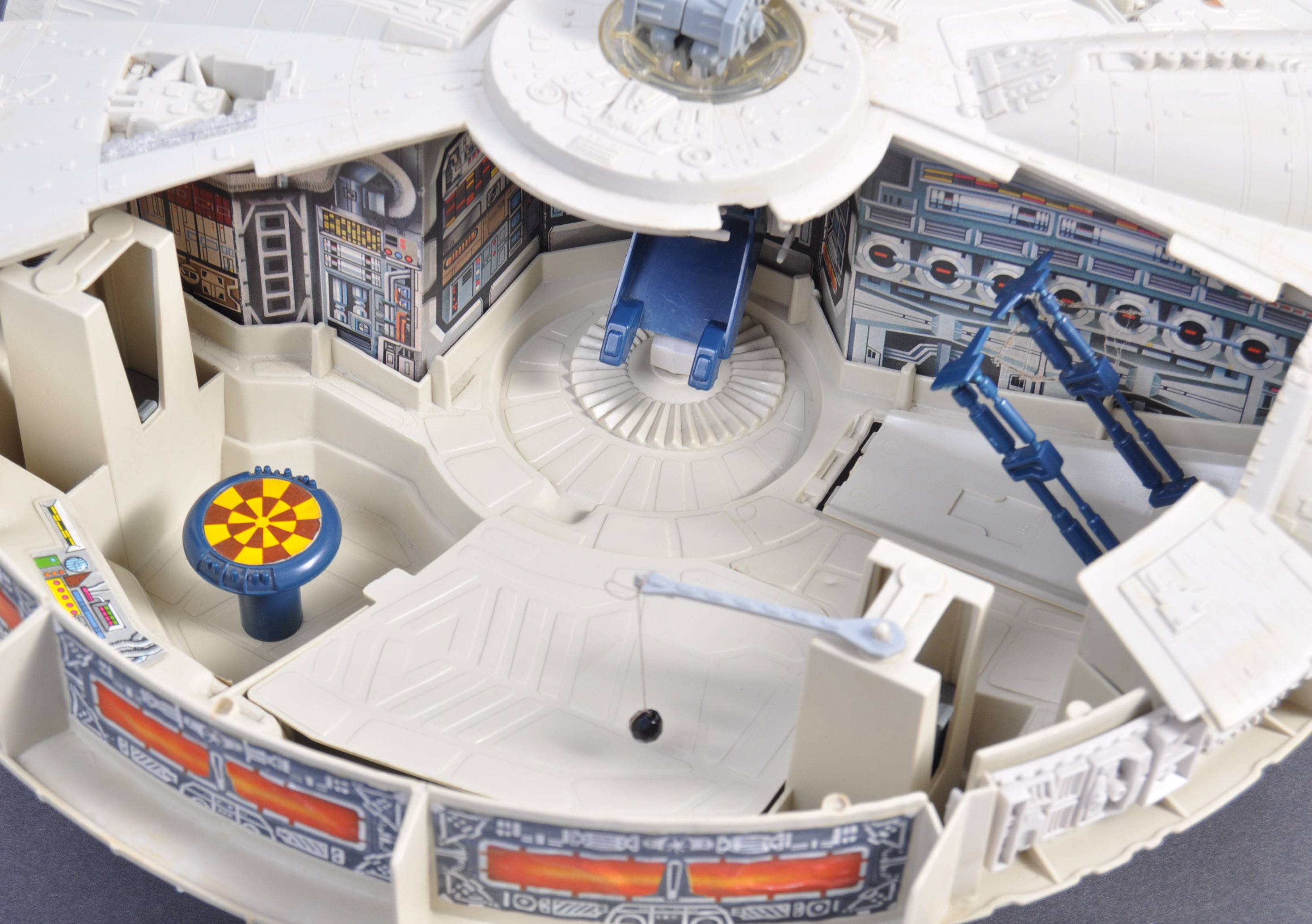 VINTAGE STAR WARS MILLENNIUM FALCON PLAYSET 100% COMPLETE - Image 5 of 8