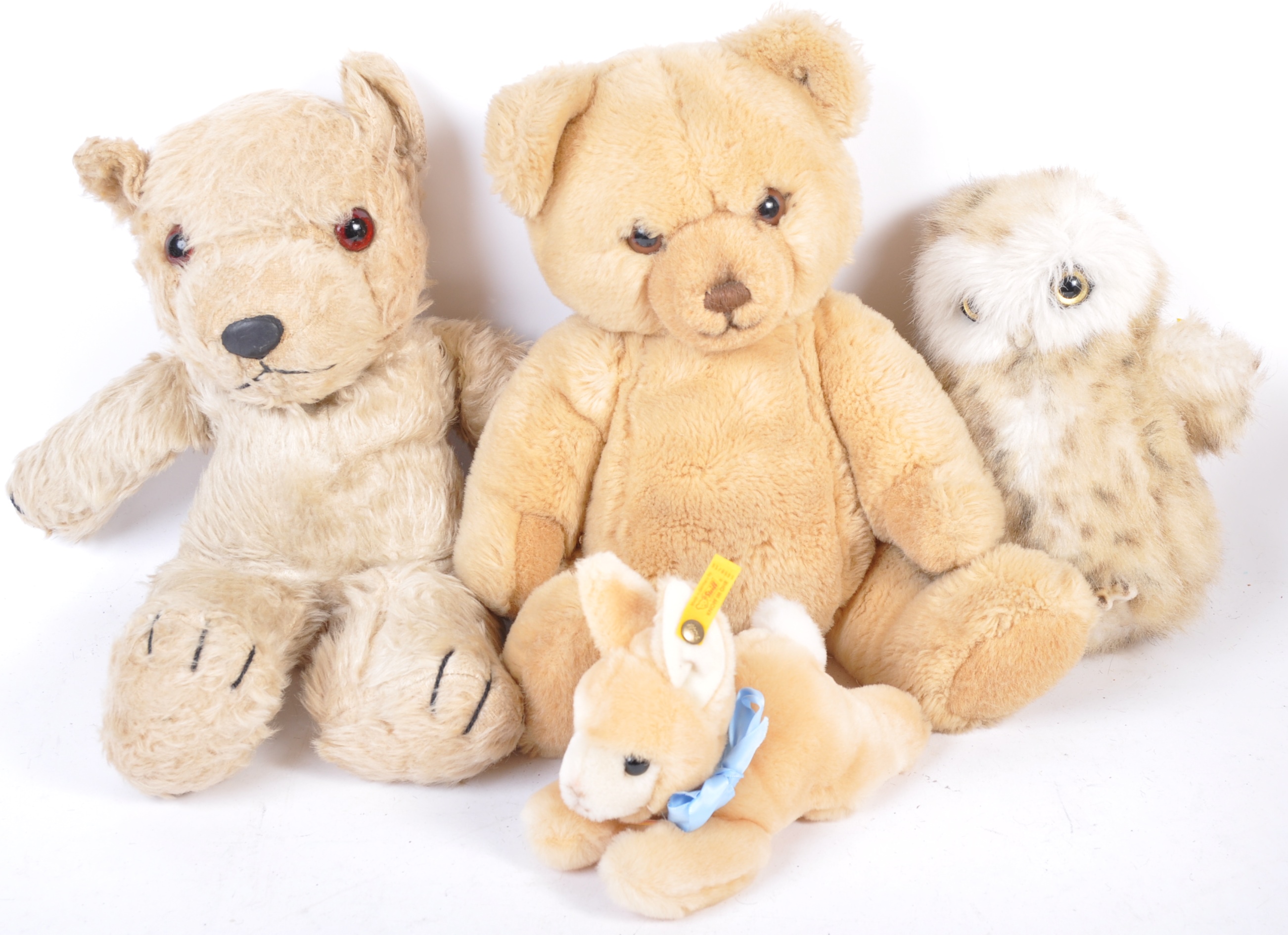 COLLECTION OF ASSORTED TEDDY BEARS - STEIFF, CHILTERN ETC