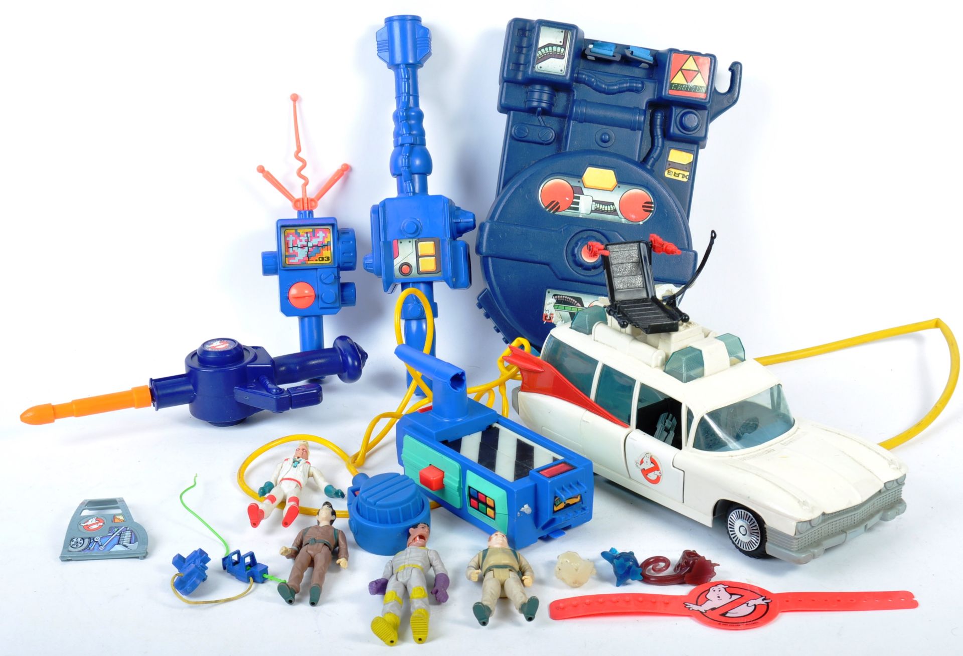 COLLECTION OF KENNER THE REAL GHOSTBUSTERS ACTION FIGURES & TOYS
