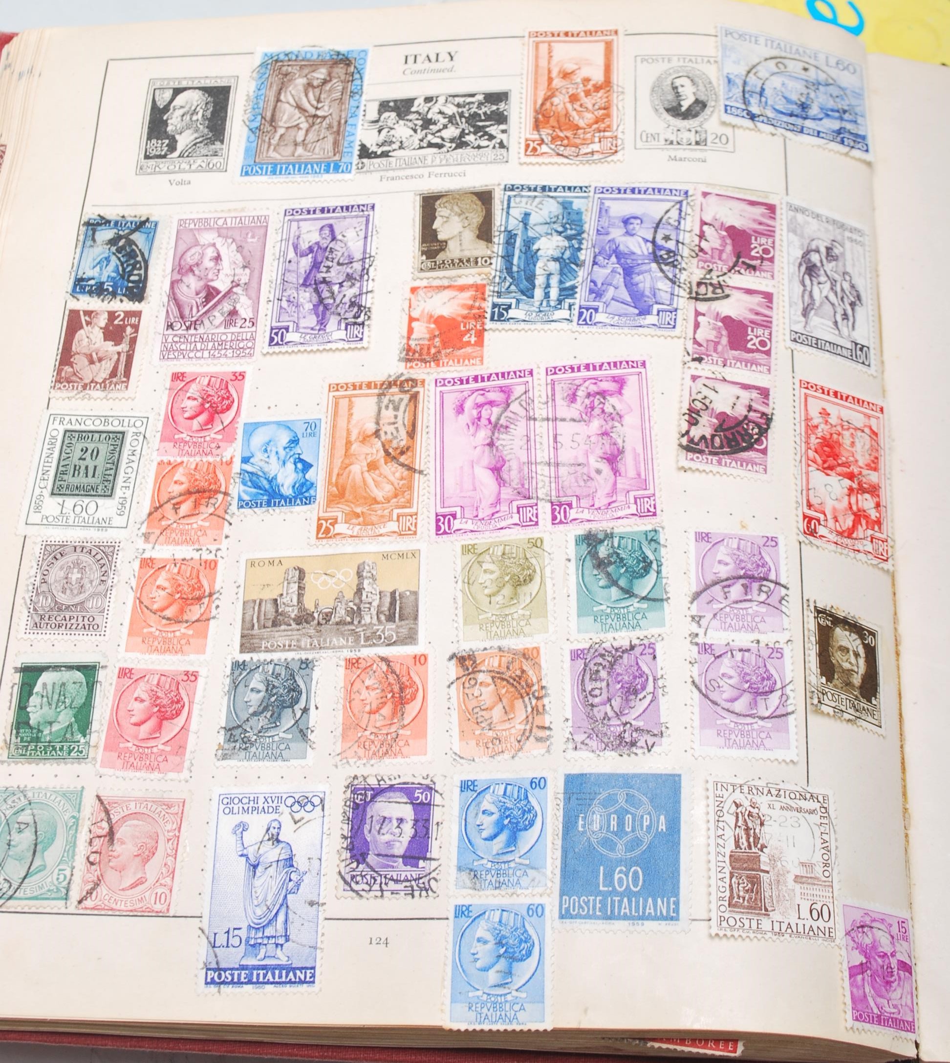A collection of vintage 20th Century world stamps - Image 5 of 19