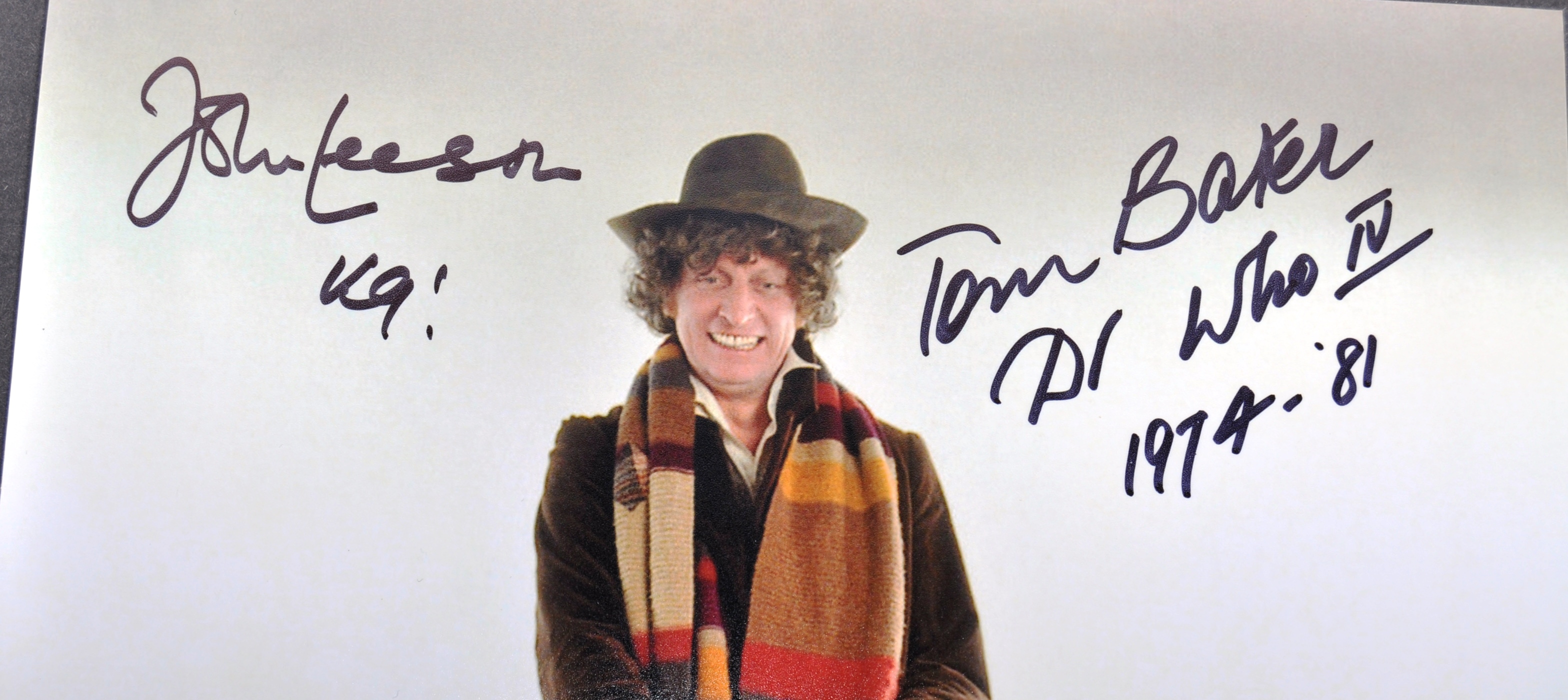 DOCTOR WHO - TOM BAKER & JOHN LEESON SIGNED 8X10" PHOTO - Image 2 of 2