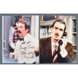 JOHN CLEESE & ANDREW SACHS - FAWLTY TOWERS - SIGNE