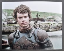 GAME OF THRONES - ALFIE ALLEN - SIGNED PHOTO 8X10"