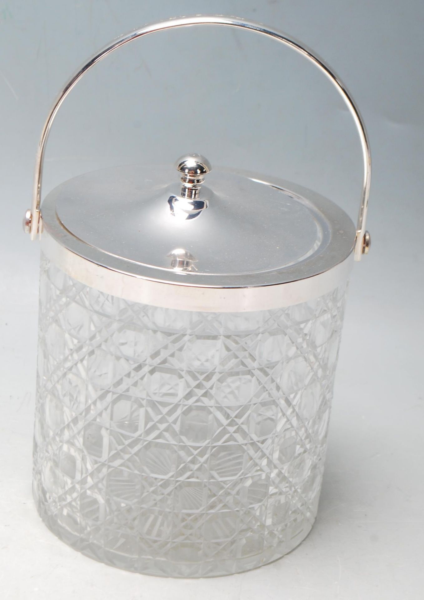 CUT GLASS AND SILVER PLATED BISCUIT JAR - Image 5 of 5
