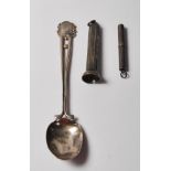 VINTAGE 20TH CENTURY SILVER ITEMS INCLUDING CIGAR PRICKER