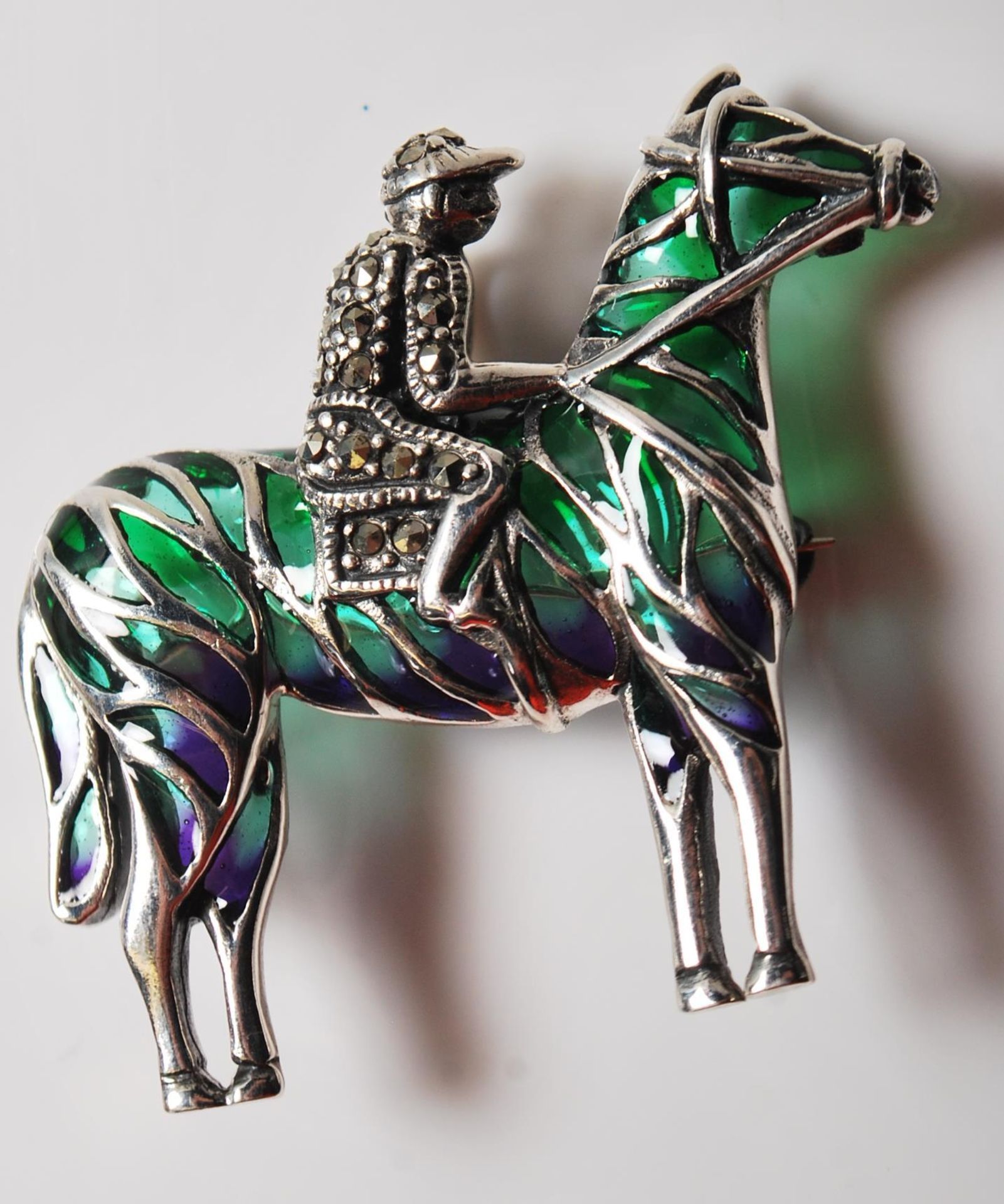 SILVER AND MARCASITE HORSE RACING BROOCH - Image 2 of 6