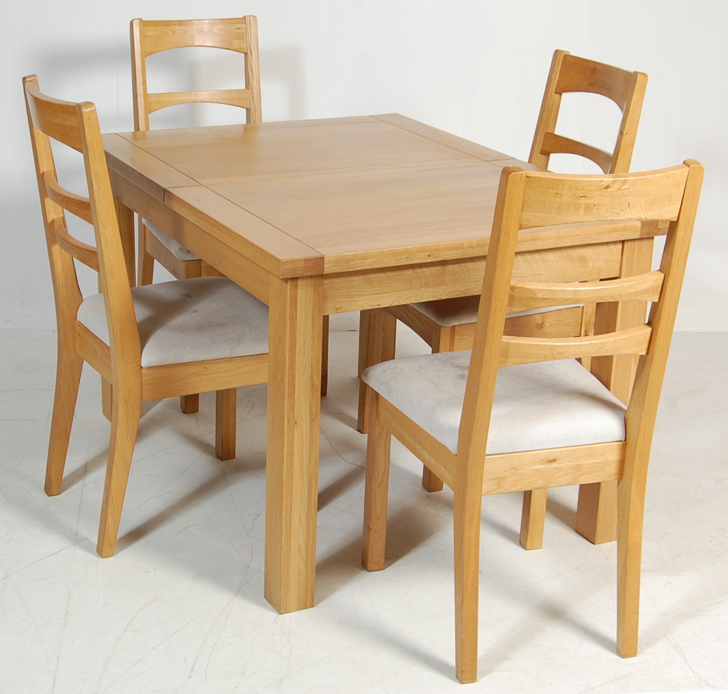 CONTEMPORARY OAK FURNITURE LAND DINING ROOM SUITE - Image 5 of 8