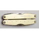 LEATHERMAN JUICE KF4 MULTI TOOL POCKET KNIFE