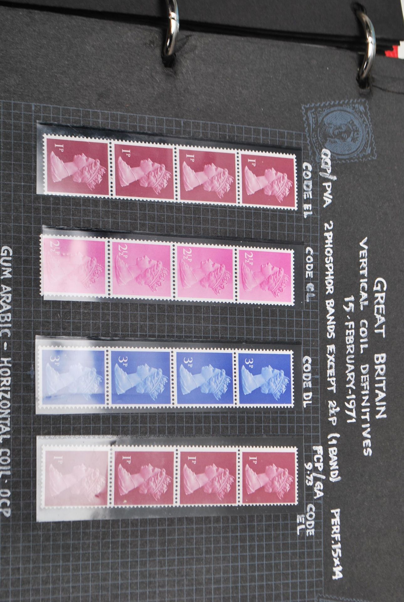 THREE ALBUMS OF MACHIN DEFINITIVE STAMPS + PRESENTATION - Image 14 of 25