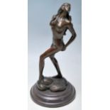 ALDO VITELAH - A CONTEMPORARY BRONZE OF A FEMALE NUDE SET ON A CIRCULAR STEPPED BASE