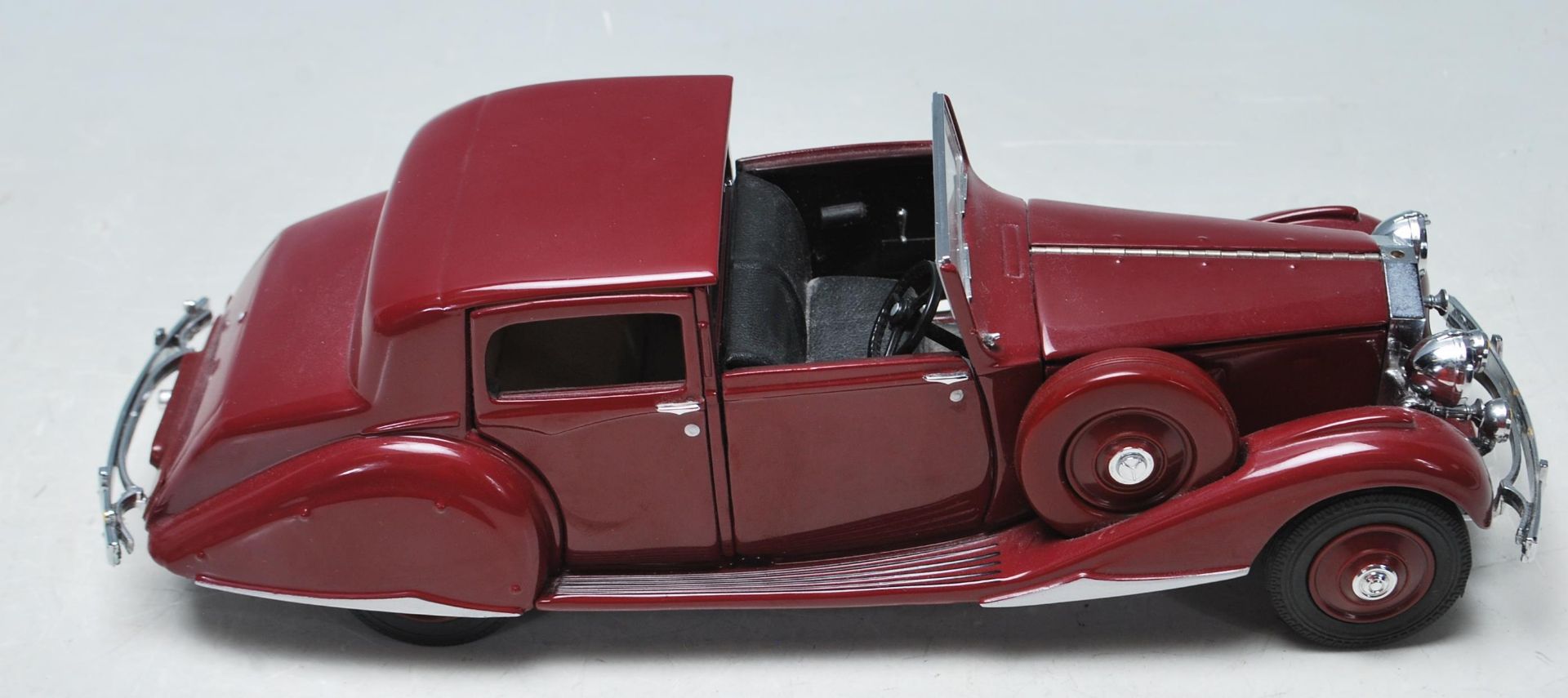 1938 ROLLS ROYCE PHANTOM III BY FRANKLIN MINT - PRECISION DIECAST MODEL - Bild 2 aus 6