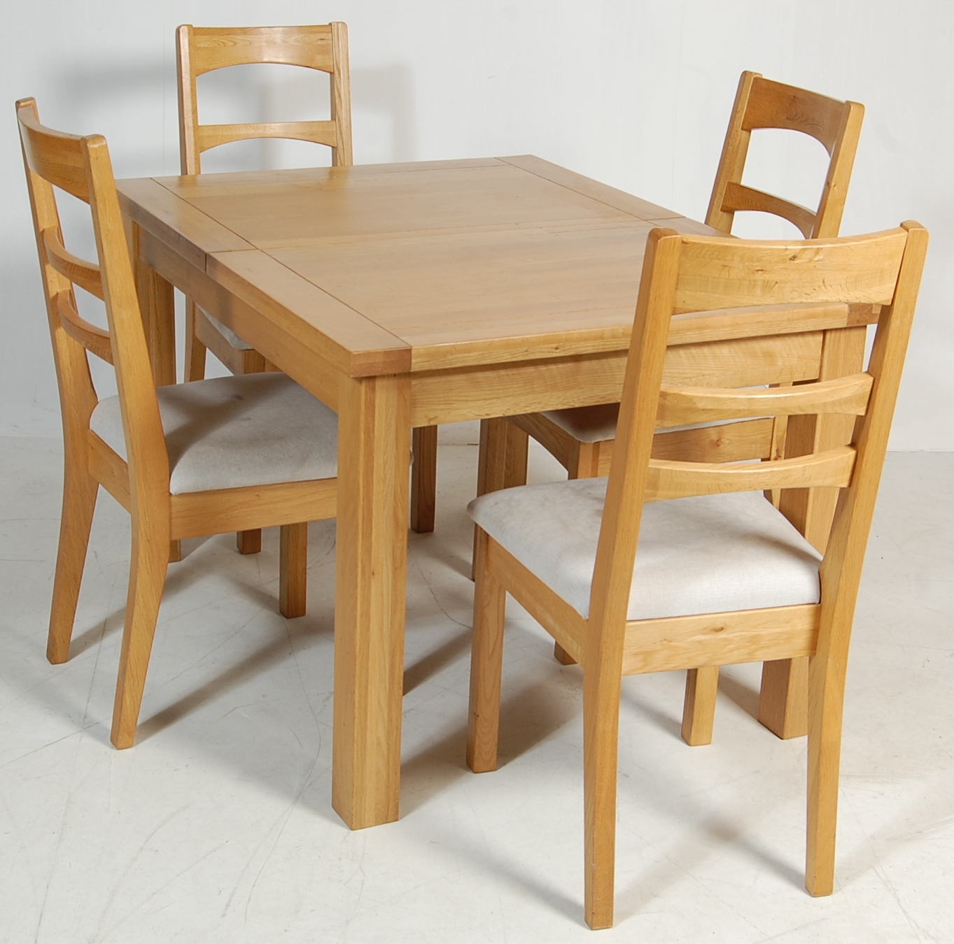 CONTEMPORARY OAK FURNITURE LAND DINING ROOM SUITE - Image 6 of 8