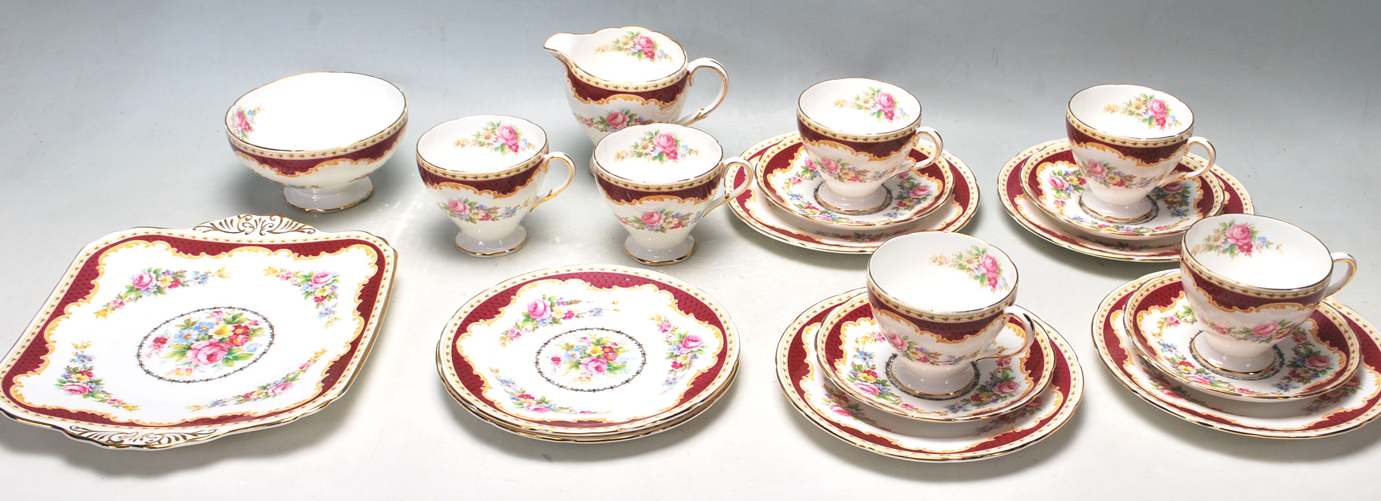 WINDSOR FOLEY BONE CHINA TEA SET WITH FLORAL MOTIFS DECORATION