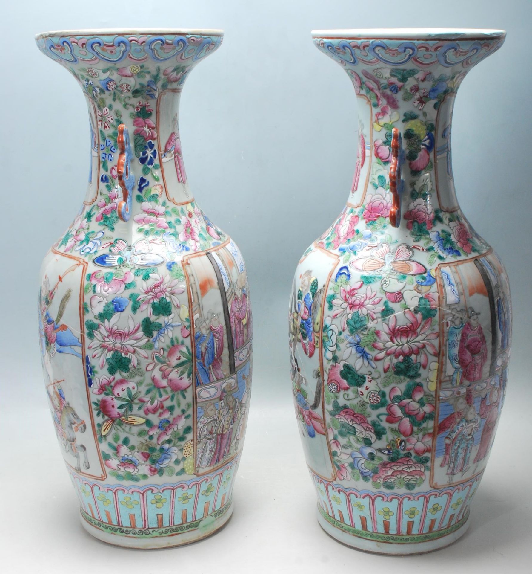 PAIR OF CHINESE ORIENTAL FAMILLE ROSE VASES - Image 2 of 9